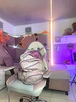 Charlotte ebony  online show from October 30, 12:50 pm