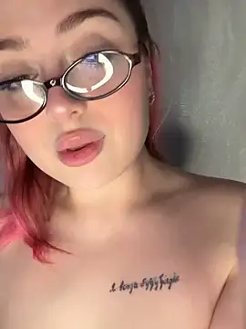 KellyMoors online show from February 10, 2:36 am