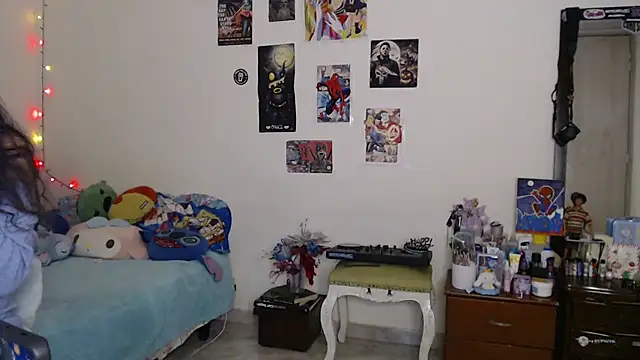 caramel doll   online show from January 7, 12:58 am