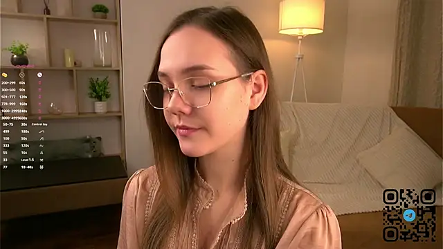 SweetSaraPie online show from January 10, 5:39 pm