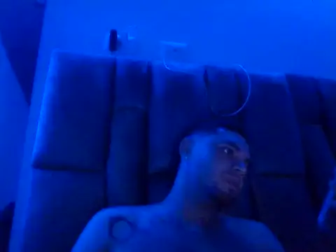 steiisy599 online show from October 7, 3:44 am