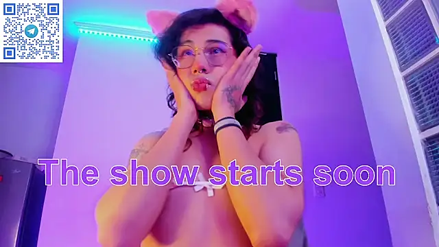 Sweet-SharoKitty online show from February 24, 6:50 pm