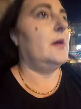 Bella 862 online show from October 11, 6:10 pm