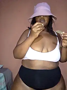 BigBootyBitch96 online show from March 27, 10:32 pm