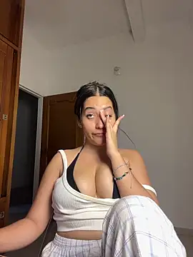 Nhefertary online show from February 27, 1:27 am