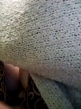 LusiyaGold5 online show from November 20, 10:33 pm