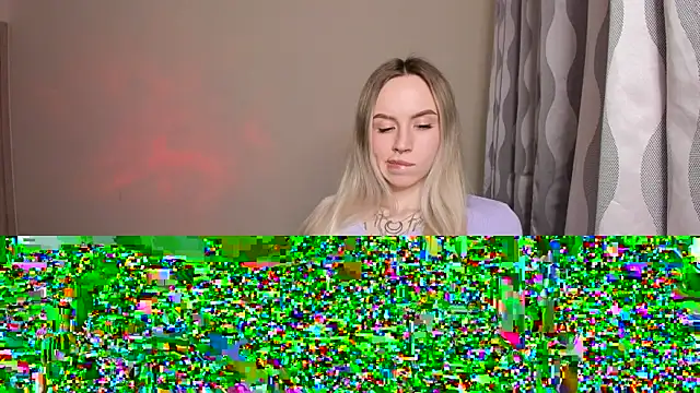 hello kittyyk online show from March 29, 7:24 pm