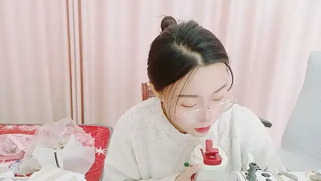 CCOO520 online show from October 23, 5:02 am