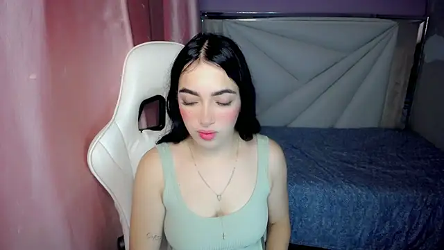 cielooo  online show from February 3, 9:18 pm