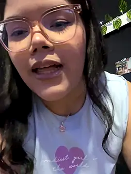 GabrielleMarsh1 online show from October 14, 1:30 am