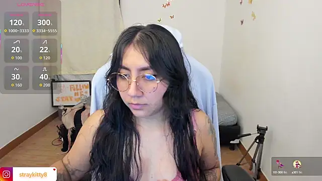 LoveLyy- online show from October 7, 1:32 am