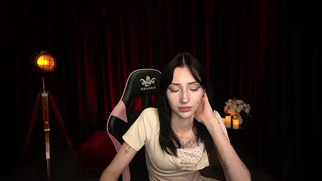 Trix Void online show from October 9, 8:40 am