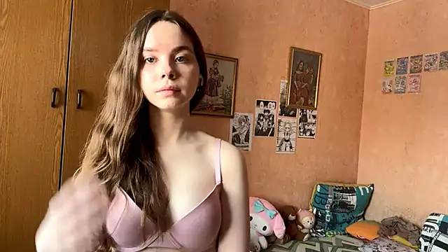 EhtelBiondi online show from January 18, 8:21 am