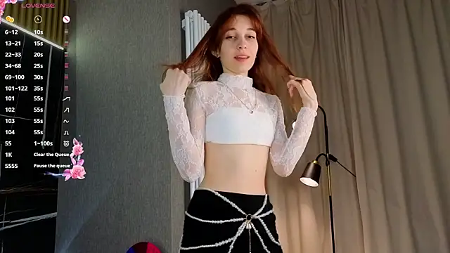 kitsun ne online show from December 14, 9:09 pm