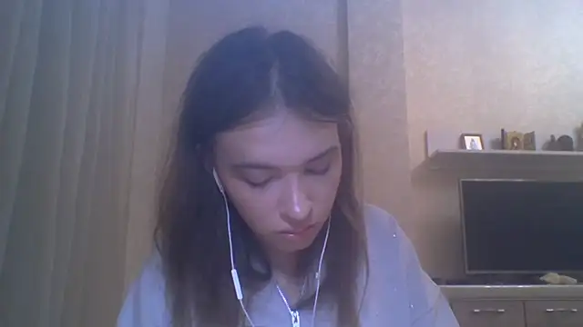 CeyaLier online show from October 14, 4:20 pm