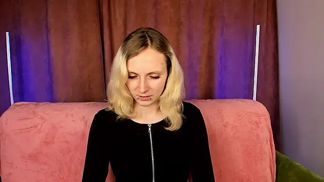 LikiLips online show from November 14, 5:51 am