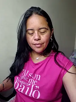 Miss  kendra  online show from November 3, 4:33 pm