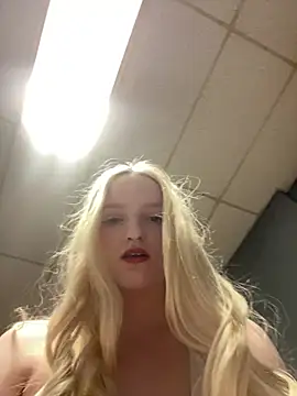 lexuslover687 online show from April 20, 11:35 am