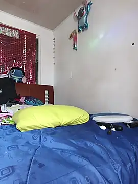 Lucy colee online show from December 2, 4:53 pm