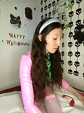 Lucy colee online show from October 20, 12:30 pm