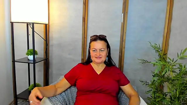 hottyannaa online show from October 15, 2:36 am