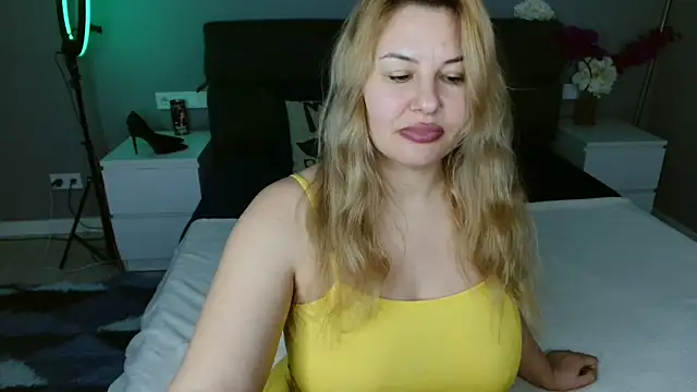 Passion-Blondy online show from March 11, 8:55 pm