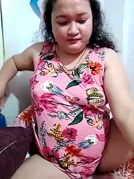 sweetannie13 online show from October 17, 7:06 pm