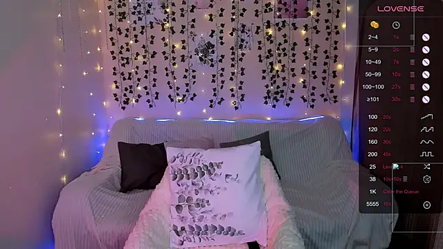 Evaa Braunn online show from January 15, 2:06 am