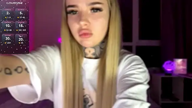 bklfen online show from February 7, 9:07 pm