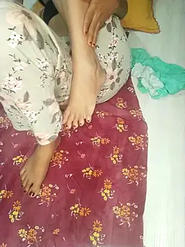 Royal Shona online show from October 12, 6:10 pm