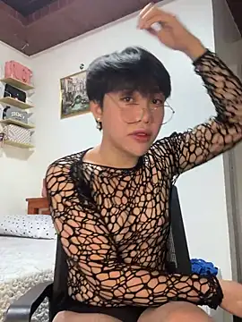 Keyka15 online show from February 1, 10:14 am