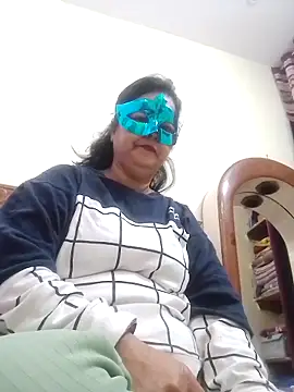 Honey-26 online show from December 4, 1:46 pm