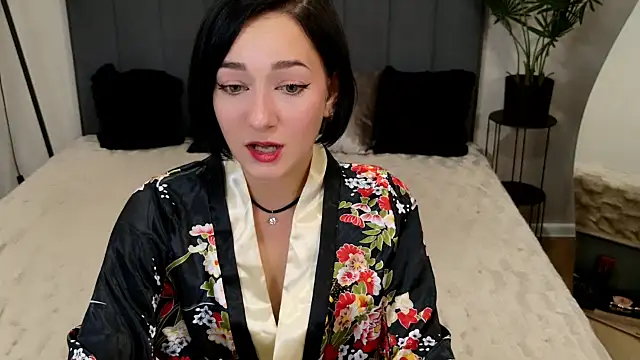 BaileeLynn online show from October 16, 1:14 pm