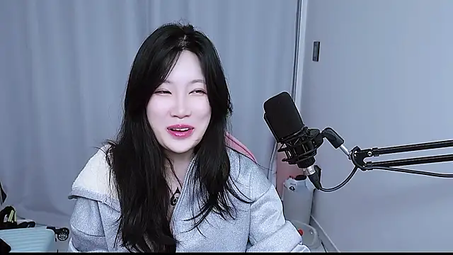 MISA 02 online show from January 12, 11:59 am