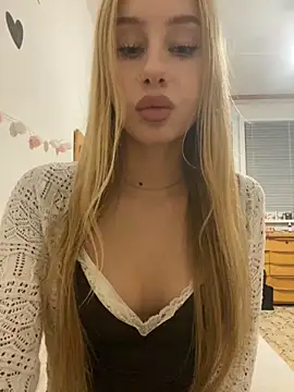 RemyStyles online show from November 20, 8:10 pm