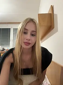 JudithCarly online show from October 23, 7:09 pm