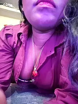 Lovely Payal online show from February 7, 1:26 pm