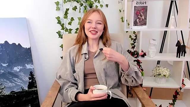 VernellArey online show from October 11, 6:18 am