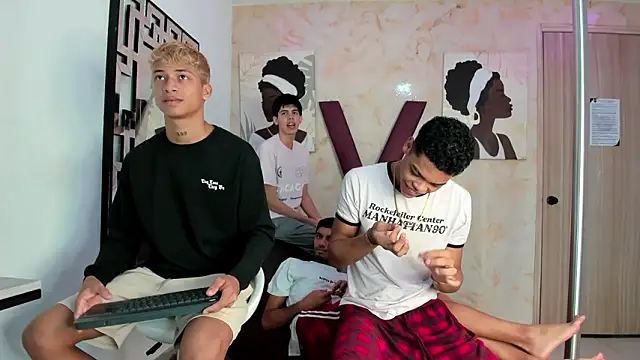 EMPIRE BOYS1 online show from March 30, 7:35 pm