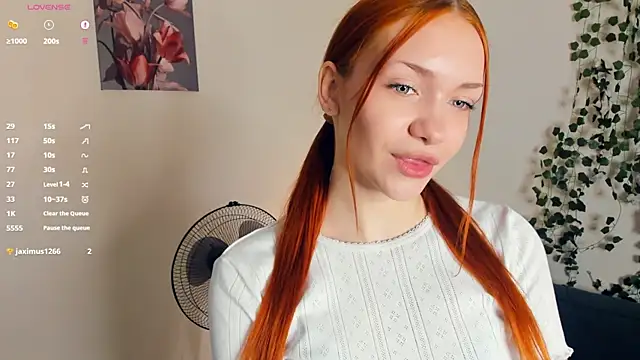 Foxy blush online show from November 23, 8:32 pm