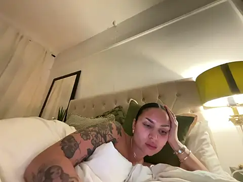 sexygoddessjessy online show from April 8, 8:33 pm