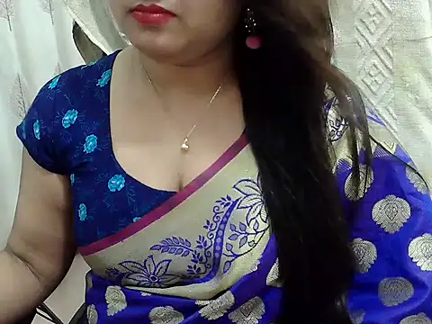 SexyRani2000 online show from April 5, 8:30 pm