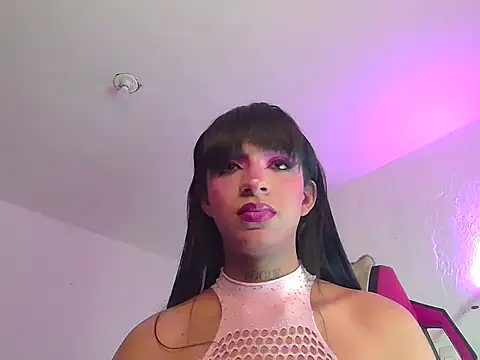 Trix ebony online show from March 25, 3:56 am