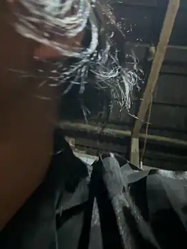 Linh-xxx online show from February 23, 12:48 pm