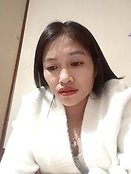 -Paige- online show from December 2, 8:05 am