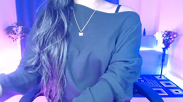 Rashiii  online show from February 2, 7:13 pm