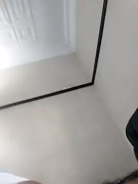 CaramelBoootie online show from April 21, 4:52 am