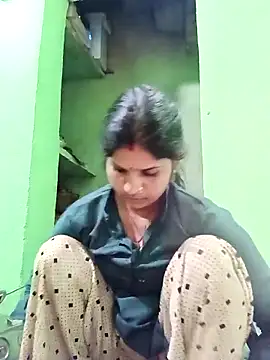 Karishma cute online show from November 23, 2:36 am