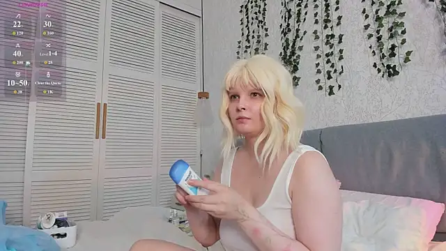 Stacy Starr online show from July 6, 9:14 am