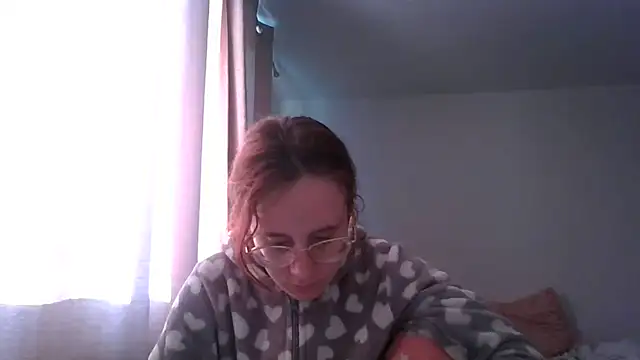 LuckySLove online show from May 27, 5:54 pm